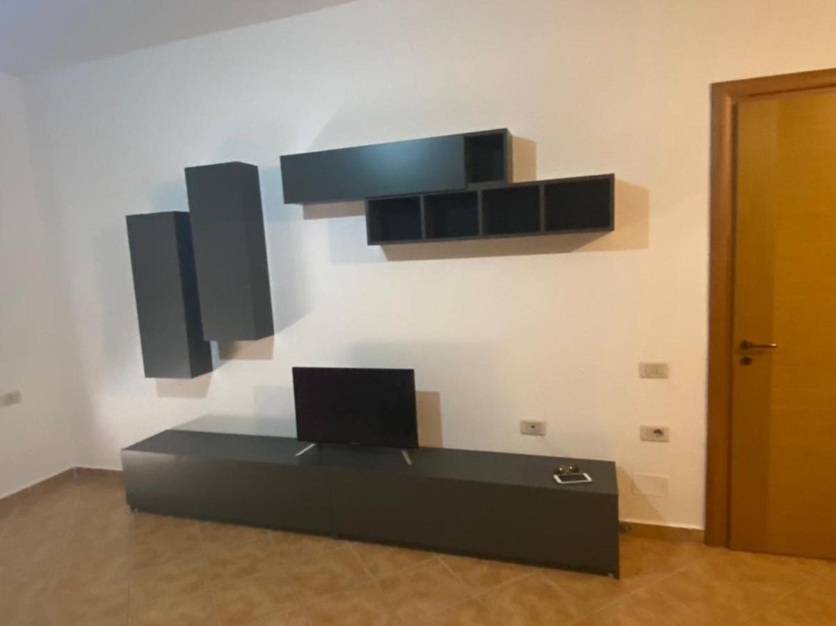 Apartament Ari's Wlora